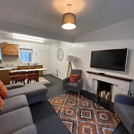 Town House,moville 61 موفيل